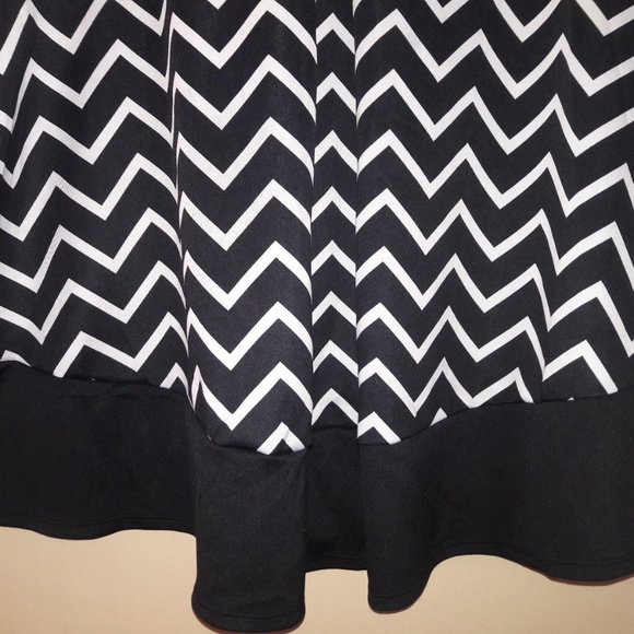 Ultra Teeze Women's Bodycon Spandex Skirt Sz L - Picture 5 of 8